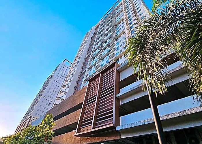 12th-floor 1br At Avida Tower 1, It Park Cebu. Hotel